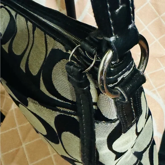 Coach Signature Black and Gray Crossbody Bag - Picture 3 of 4